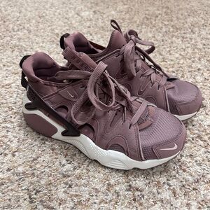 Nike Air Huarache Craft Smokey Mauve Size 7.5 Women’s